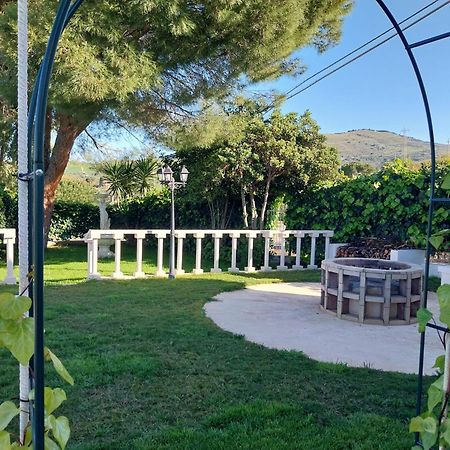 Casa Lachesi Caccamo Εξωτερικό φωτογραφία