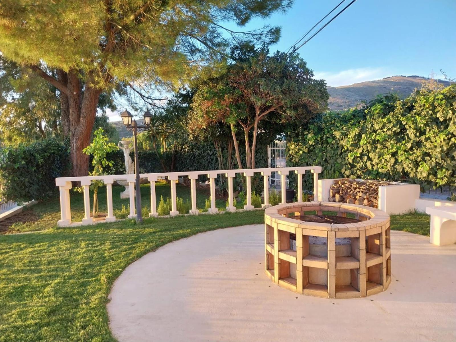 Casa Lachesi Caccamo Εξωτερικό φωτογραφία